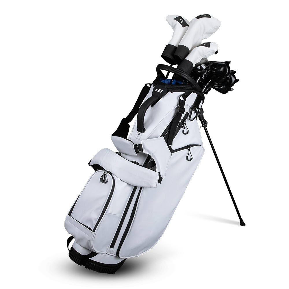 PlayEagle Golf Lightweight Stand Bag deployed stand with clubs